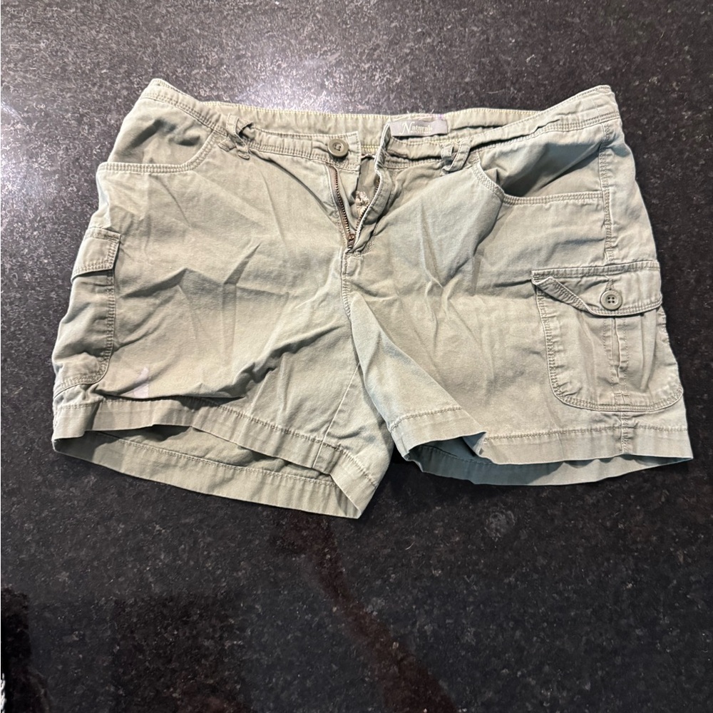 Natural Reflections Green Cargo Shorts Lightweight Cotton